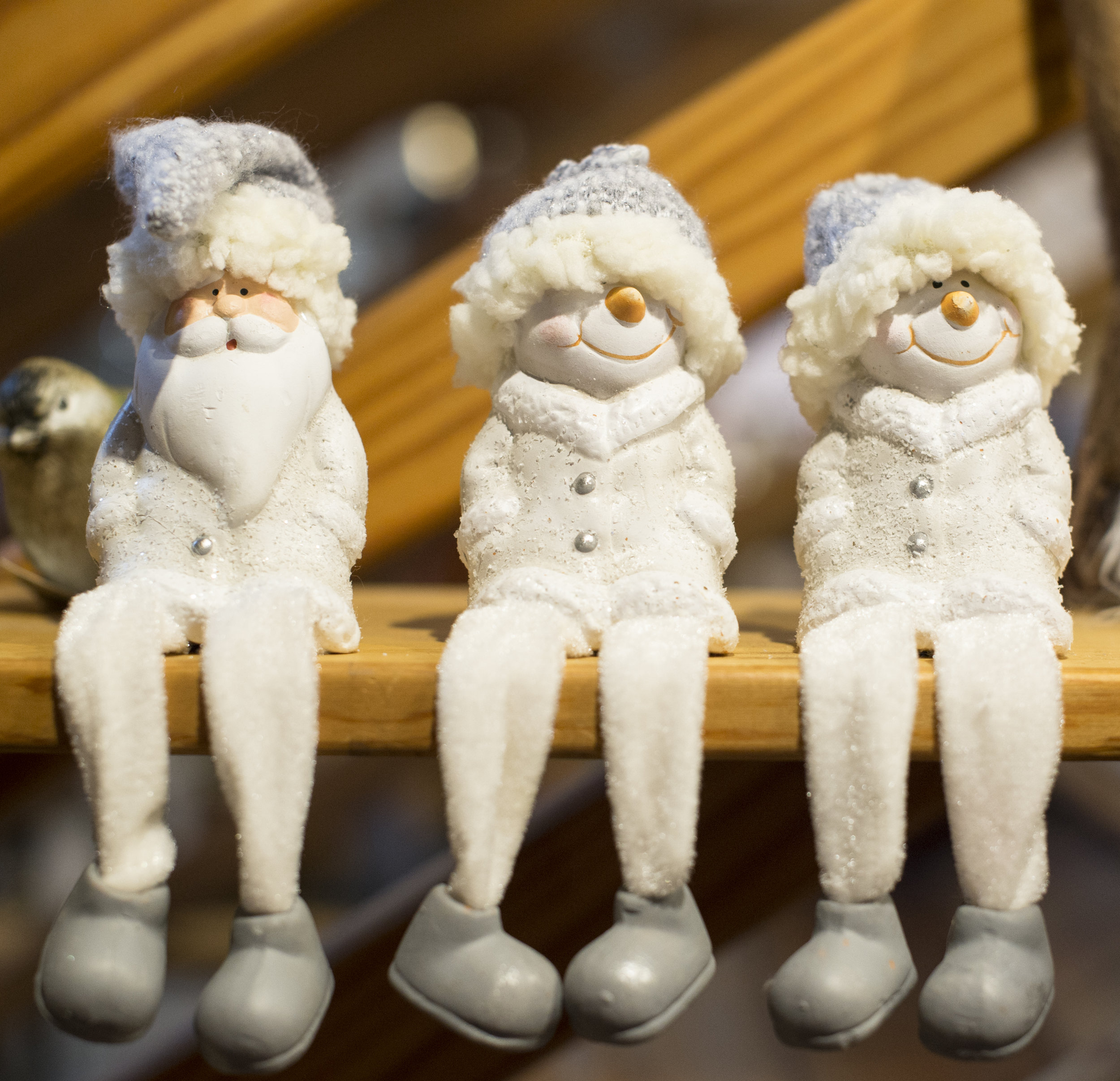 Durham_MorganImports_Snowmen&SantaSitting_12172016.jpg