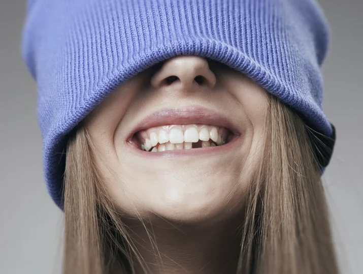 Girl who needs single tooth implants in Perth