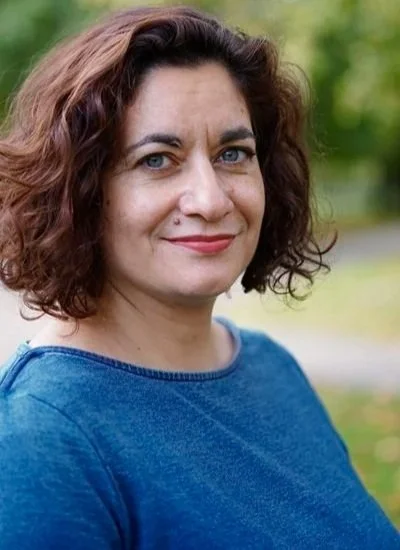 Angela is a counsellor and psychotherapist in Acton West London specialising in Anxiety, Depression, Low self esteem, Relationships, Childhood Difficulties, Neurodiversity, Loss and Bereavement, Fertility issues, Identity, Abuse, Traumaerapist