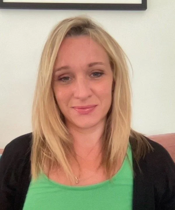 Suzanna is a counsellor and psychotherapist based in Chiswick West London, specialising in alcohol, drug, gambling and sex addiction and compulsive behaviours