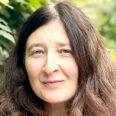 Giulia is a psychotherapeutic counsellor based in Chiswick, Ealing and Richmond.  Part of the West London Counselling and Psychotherapy team