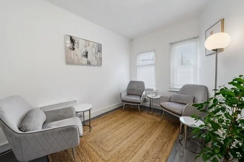 Our counsellors and psychotherapists in Putney work from the therapy spaces counselling and psychotherapy practices