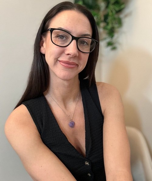 Tricia is a solution focused hypnotherapist based in Hanworth and Feltham West London