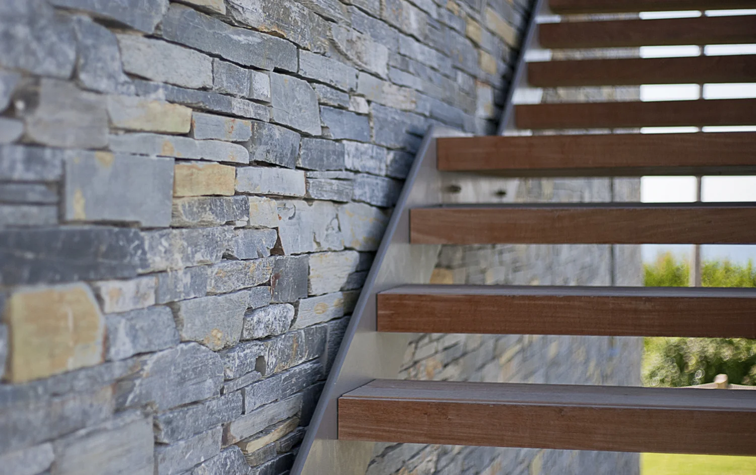 6 slate detail 2.jpg