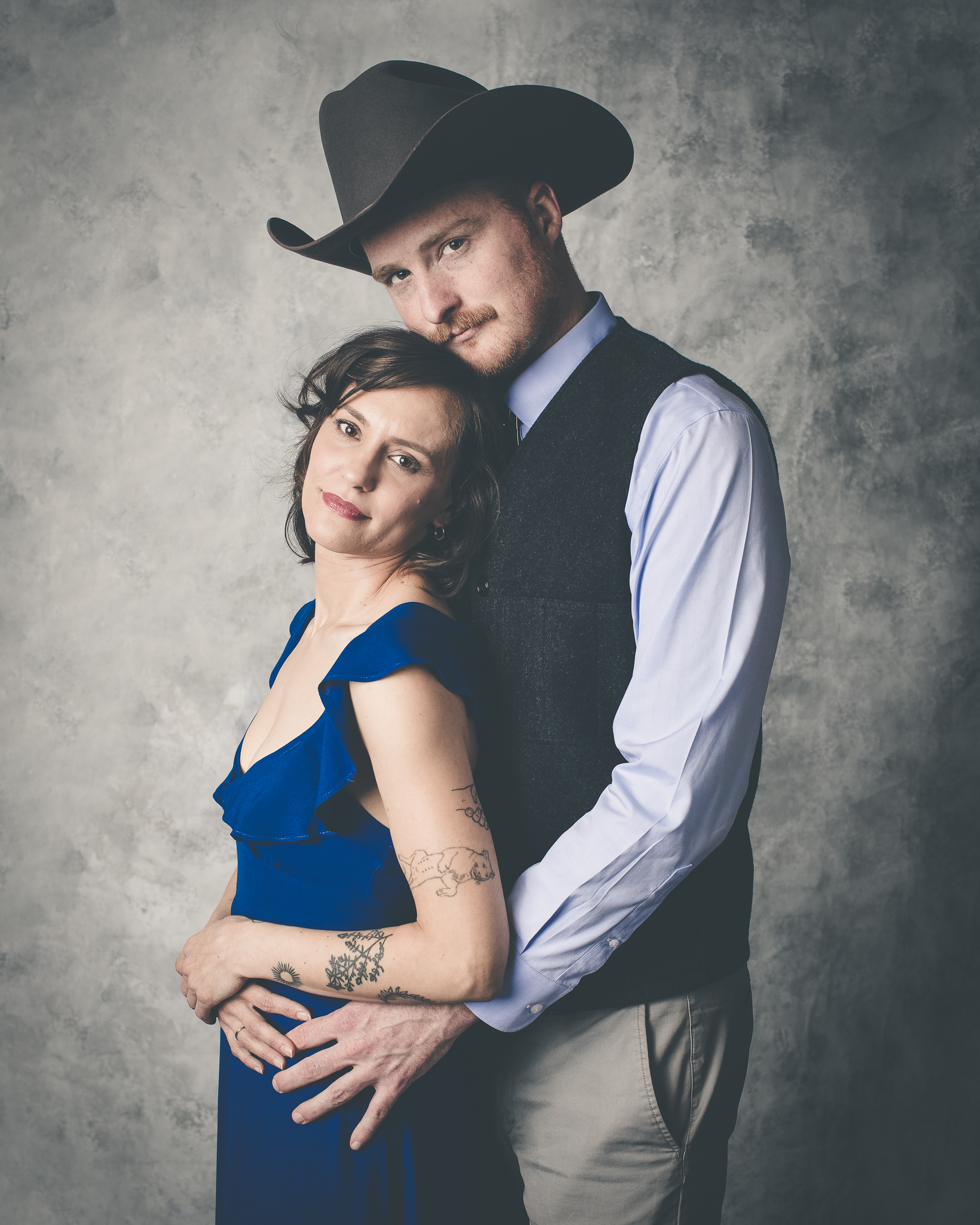 couple-studio-portrait-cowboy-hat.jpg