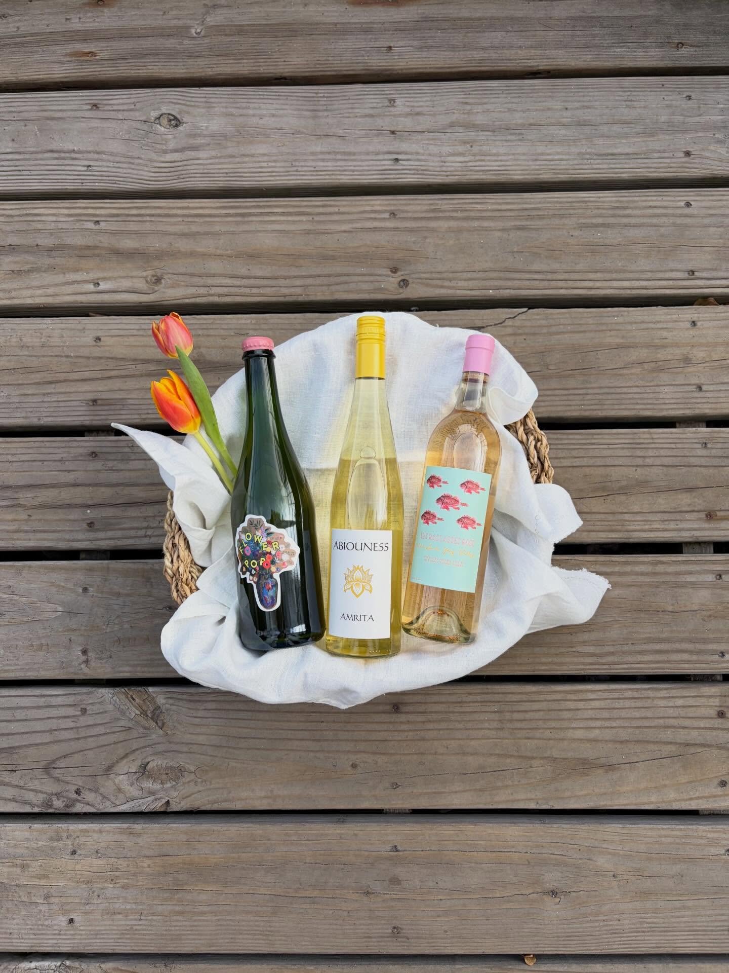 tasting our 🐣 &lsquo;Easter 3-pack&rsquo; 🐣 today&mdash; 

This curated selection celebrates three distinct regions and visionary winemaking styles. From cool climate hybrid grapes of the Midwest to the sun drenched valleys of California, these bot