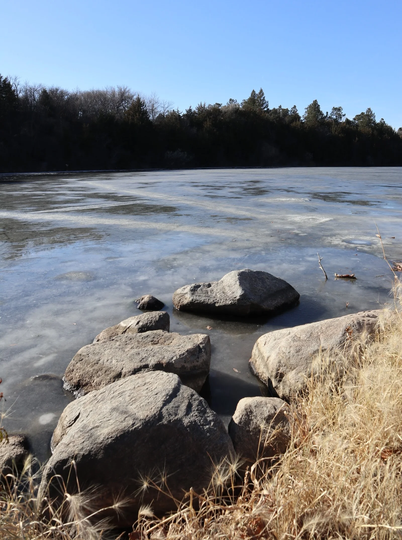 There were such interesting patterns and bubbles frozen into the ice.