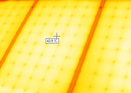 热红外图像太阳能电池板温度