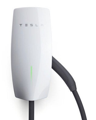 特斯拉(很快将变得智能)墙壁连接器电动汽车充电器