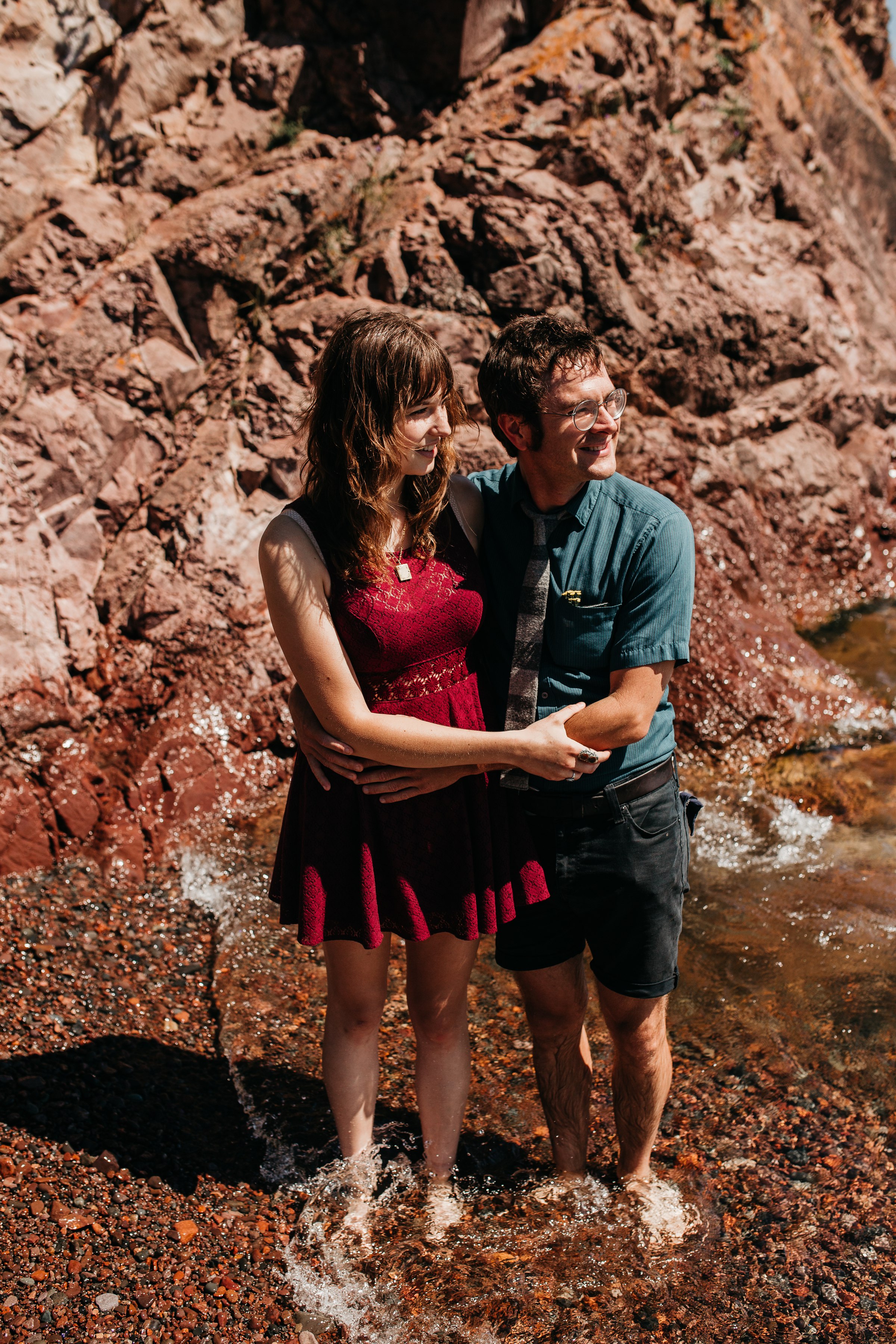 mandy-aaron-austin-minnesota-minneapolis-wedding-photographer-destination-elopement-intimate-adventurous_0019.jpg