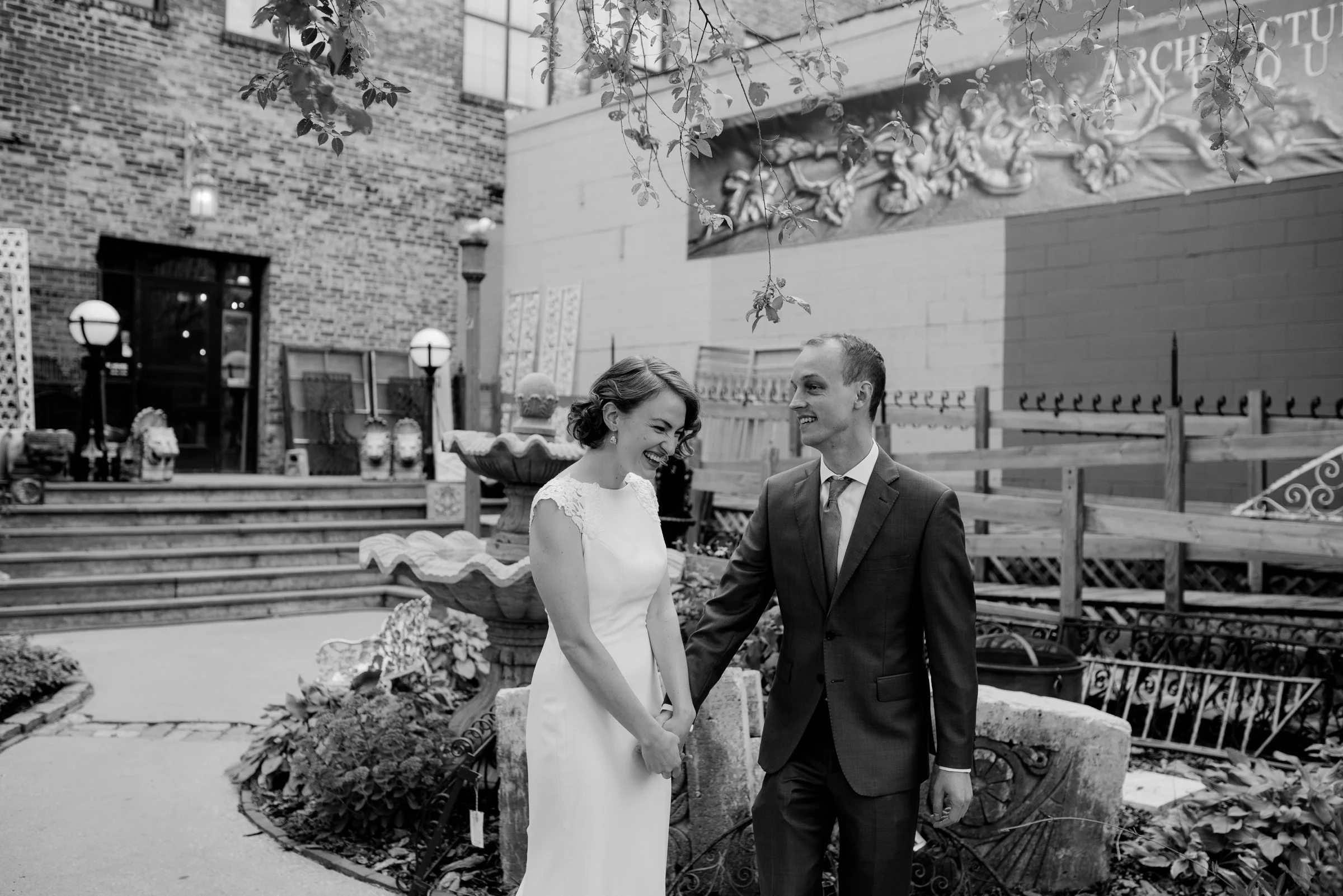 best-elopement-austin-minneapolis-northeast-adventurous-wedding-warehouse-modern-loft-moroccan_0038.jpg