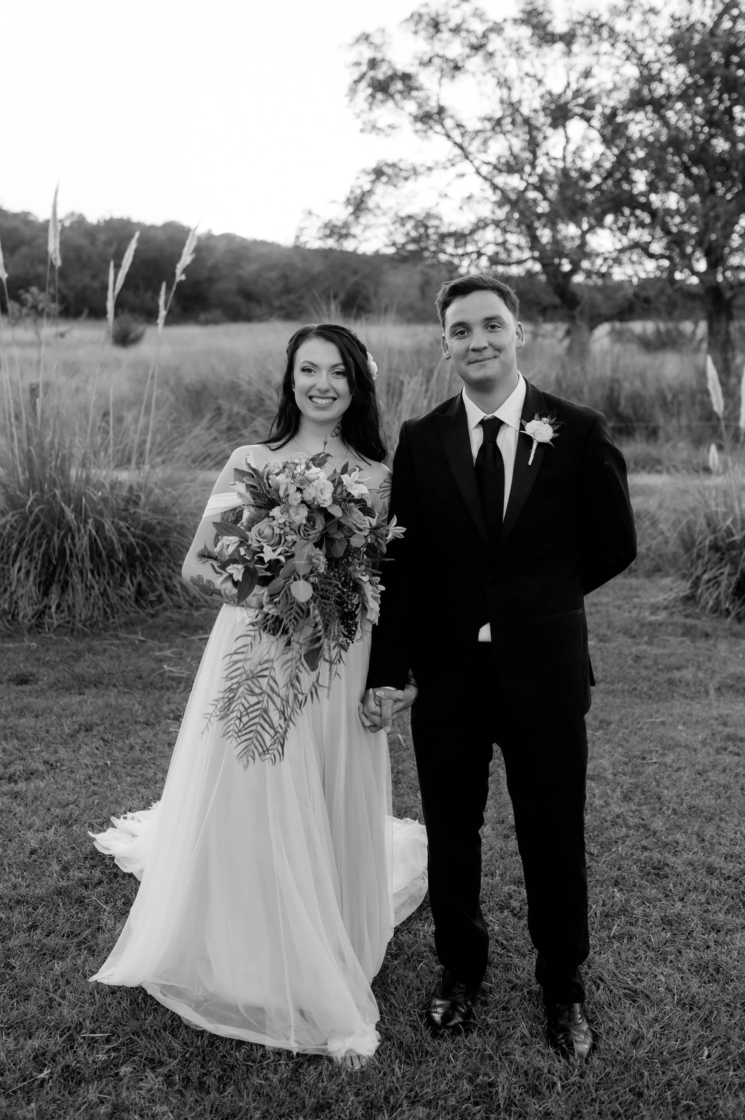 30 - austin-elopement-photographer-wedding_0329.jpg