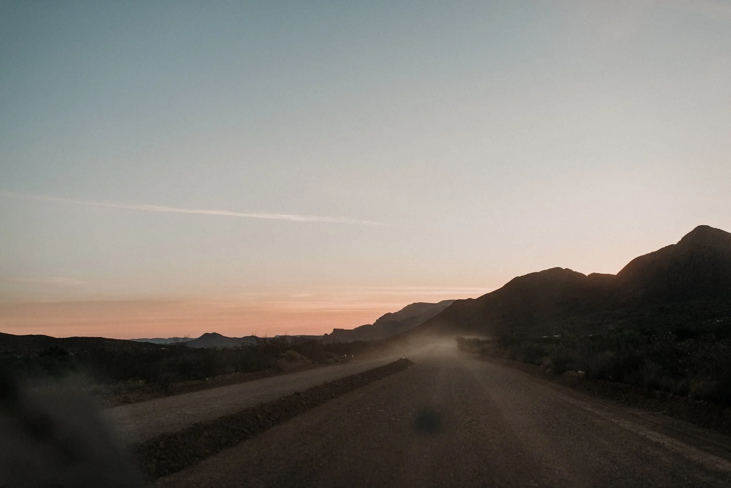 4 - big+bend-elopement-wedding-photographer-austin-marfa-terlingua-texas_0293.jpg
