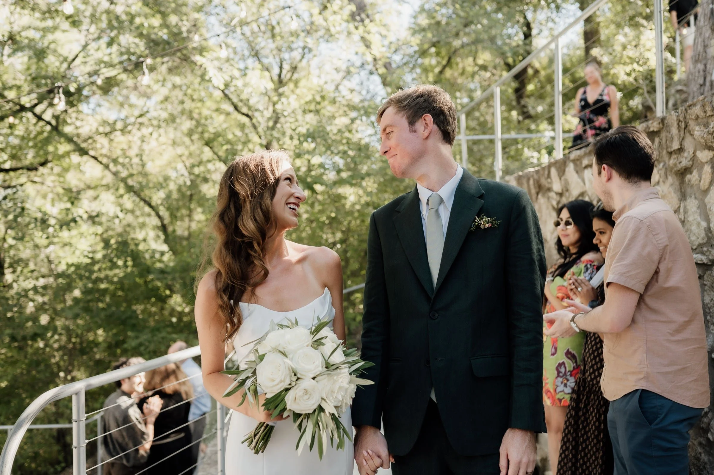 austin-elopement-photographer-treehouse-wedding-30.jpg