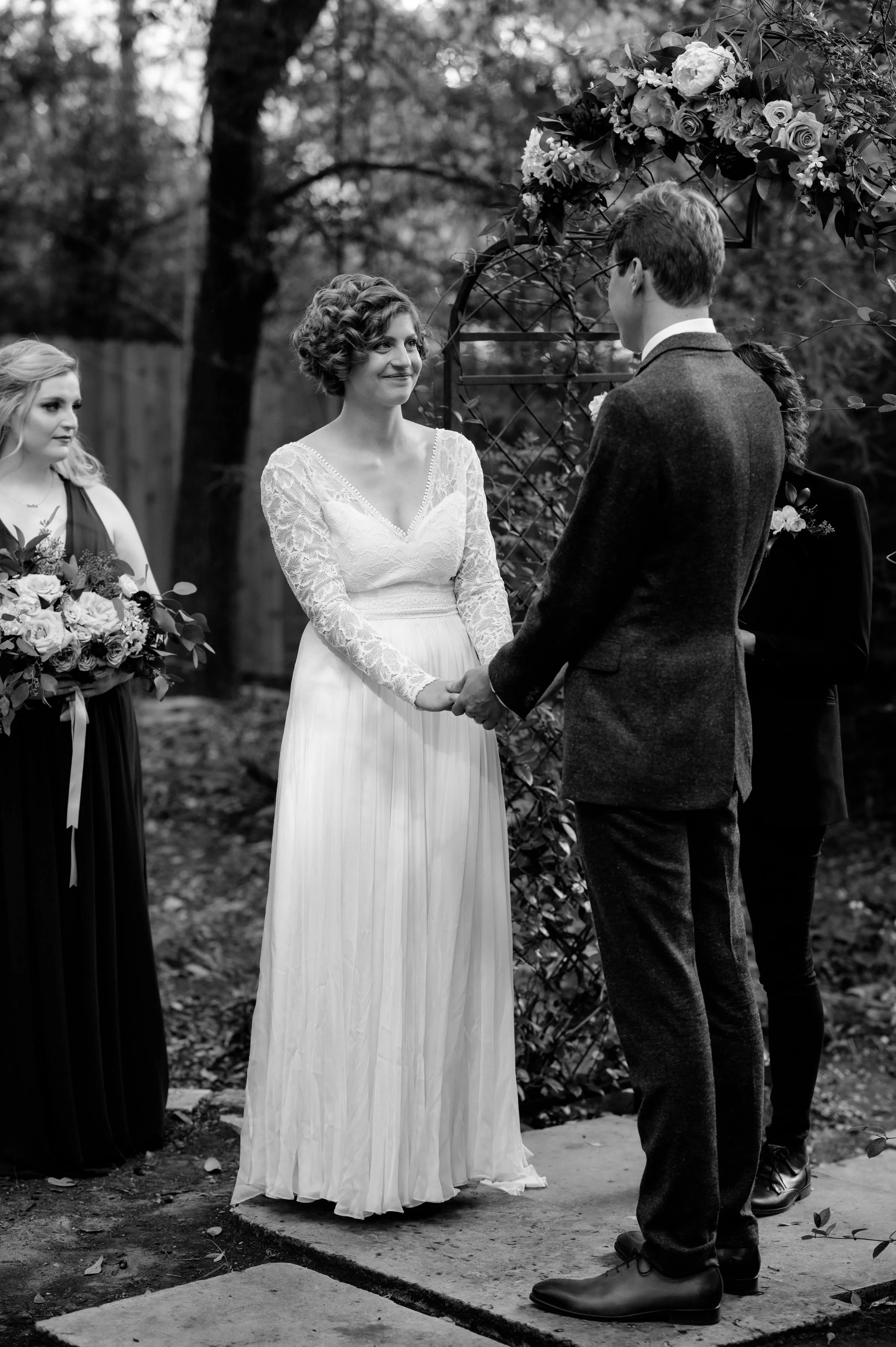 22 - elopement-photographer-artist-sanctuary-austin-wedding_0470.jpg