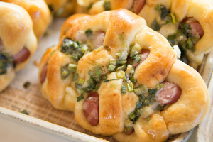 Spring Onion Hot Dog