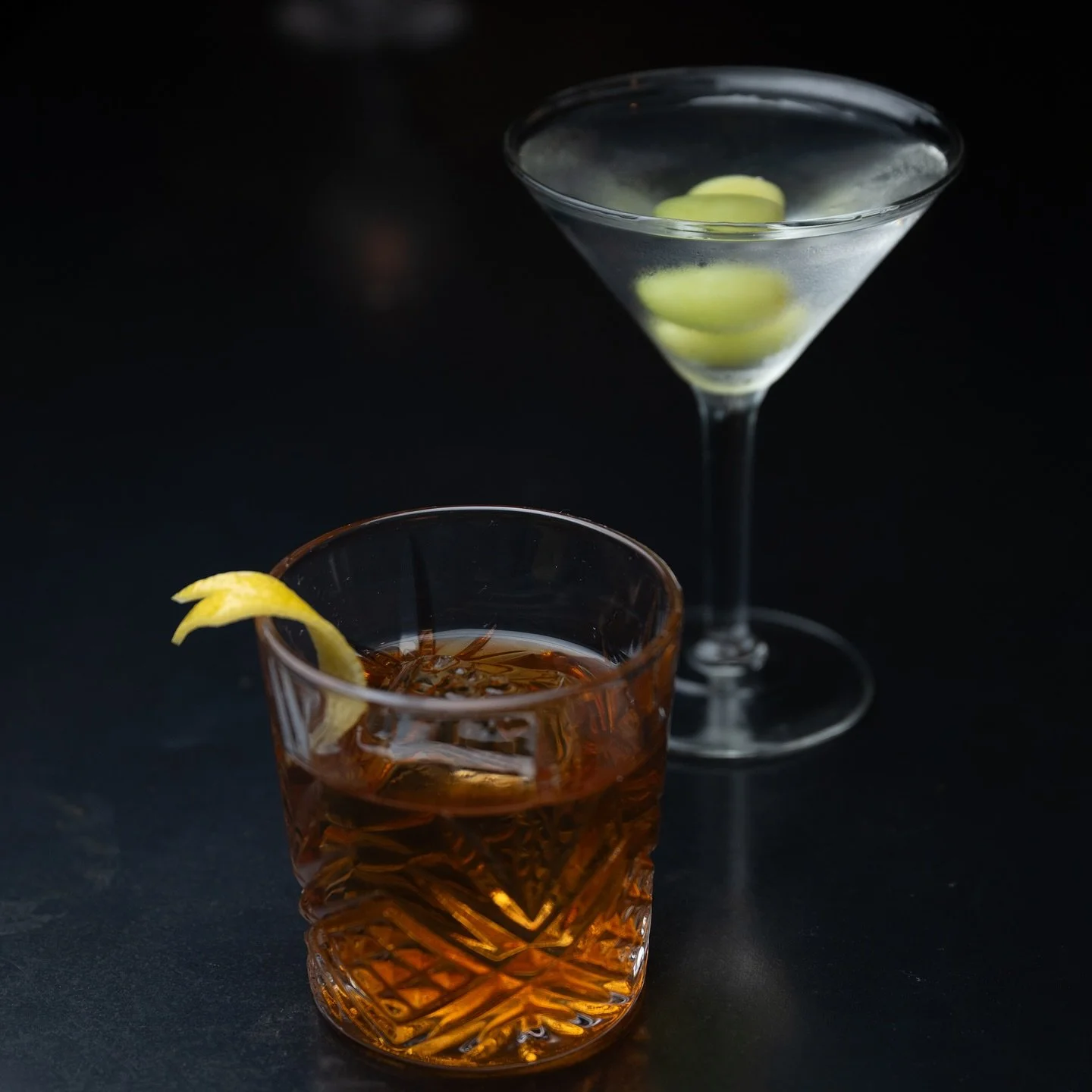 Two classics. One tough choice. 🍸🥃
Are you team Martini or team Old Fashioned?
Drop your vote in the poll below and tell us your go-to order in the comments.
#TruckeeTavern #LocalPour #WhiskeyAndFirelight #CraftCocktails #TruckeeEats