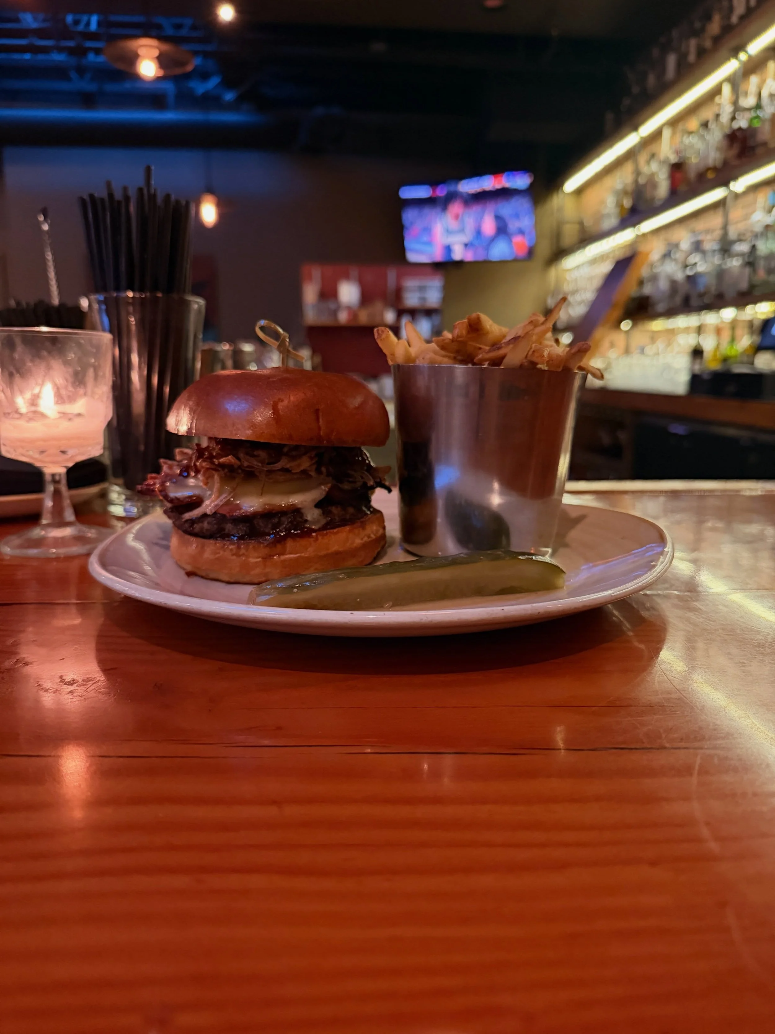 Some Wednesdays call for bourbon BBQ and crispy shallots on a brioche bun.

Burgers and Bourbon Night is here. Stop by tonight and try one of our signature Wednesday burgers.
