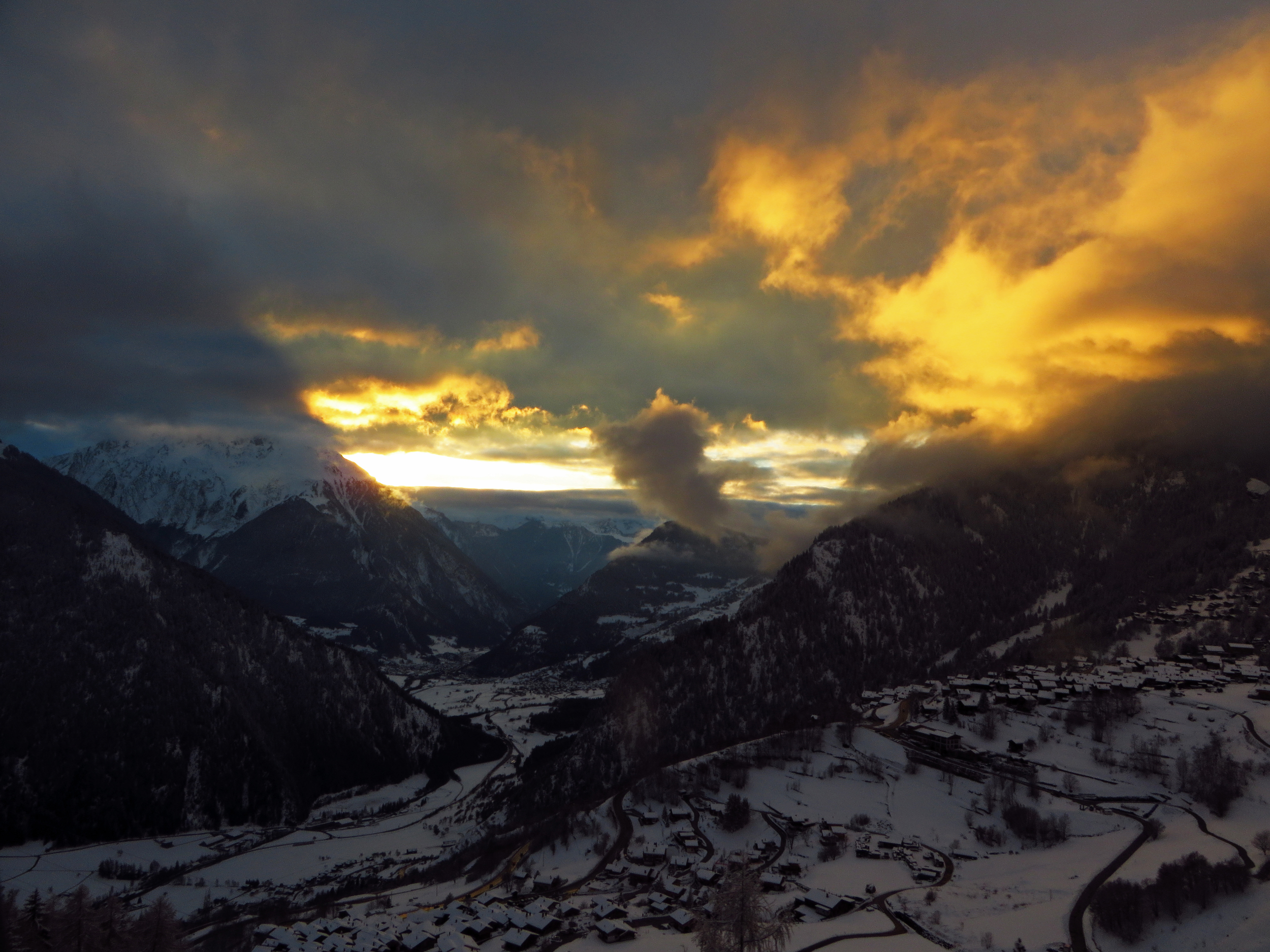 the valley.jpg