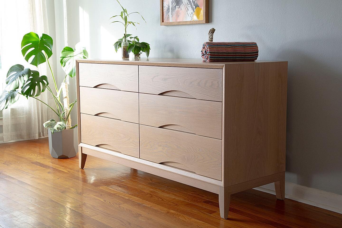 Check out the new Lark Dresser!

It&rsquo;s a variation on our Stark Dresser, with an updated base design to match other pieces in our collection; namely The Willard Bed Frame, The Laurelhurst Nightstands, and The Lark Nightstands.

It&rsquo;s pictur