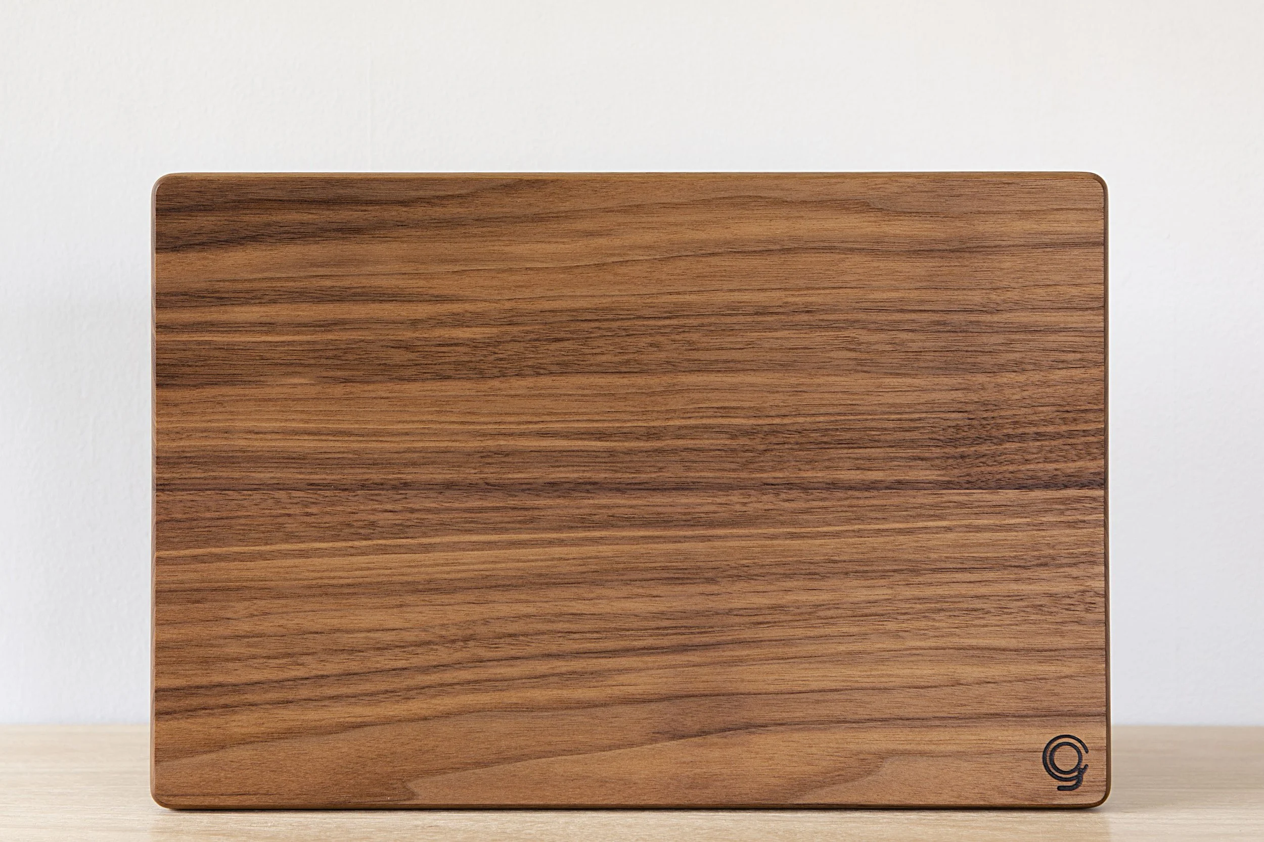 MD Walnut Chopping Block 1.jpg