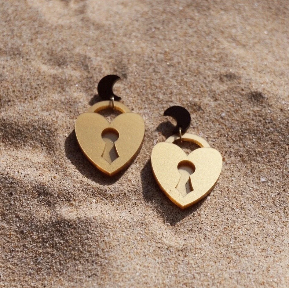 95EB2C60-23C6-475D-A20C-686806BFE0AF