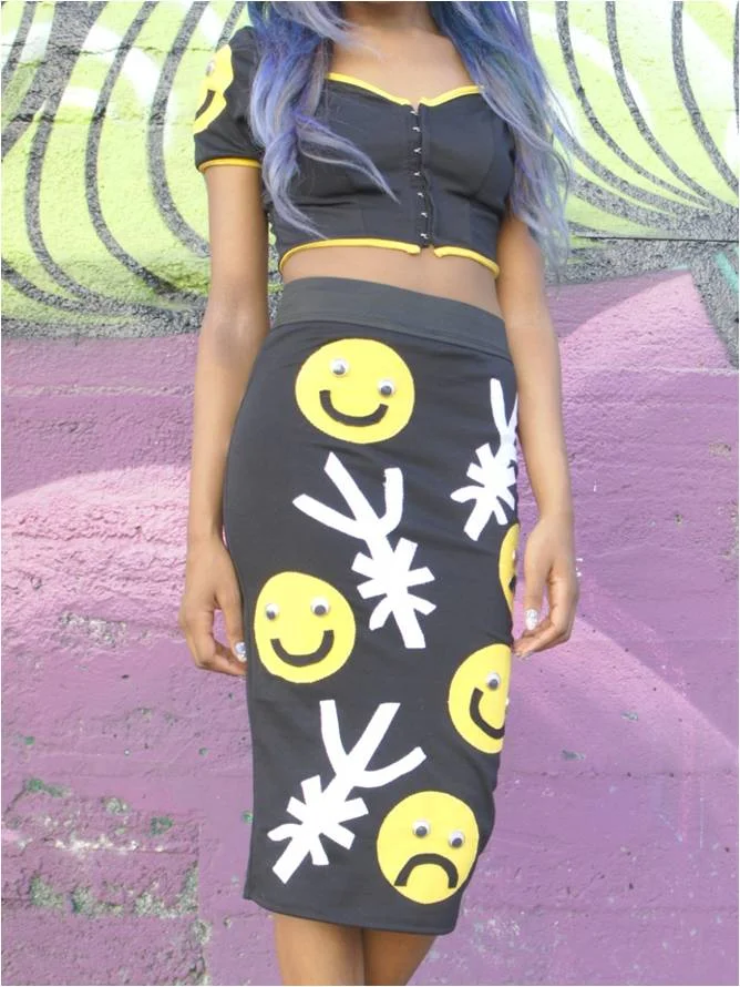HAPPYSKIRT1.jpg