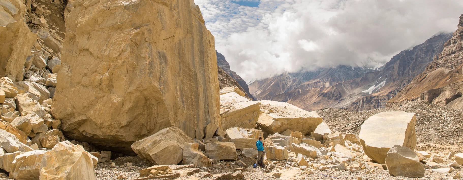 Pete Wells near Dhauligiri_contact2.jpg