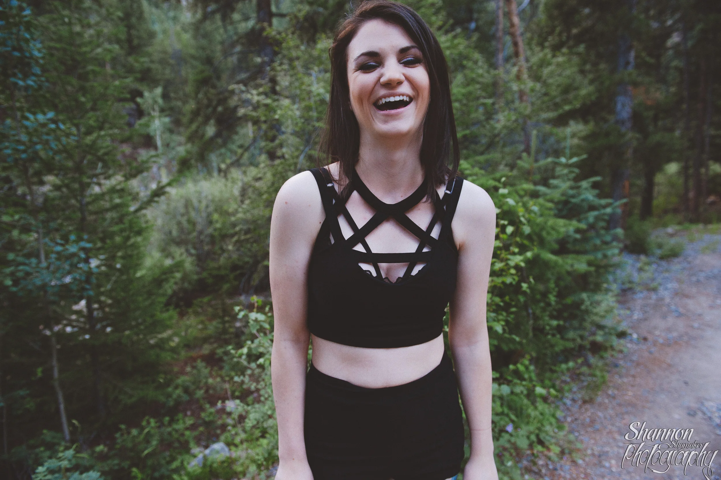 No photo shoot with Allie would be complete without an adorable picture of her laughing at something dumb I said.