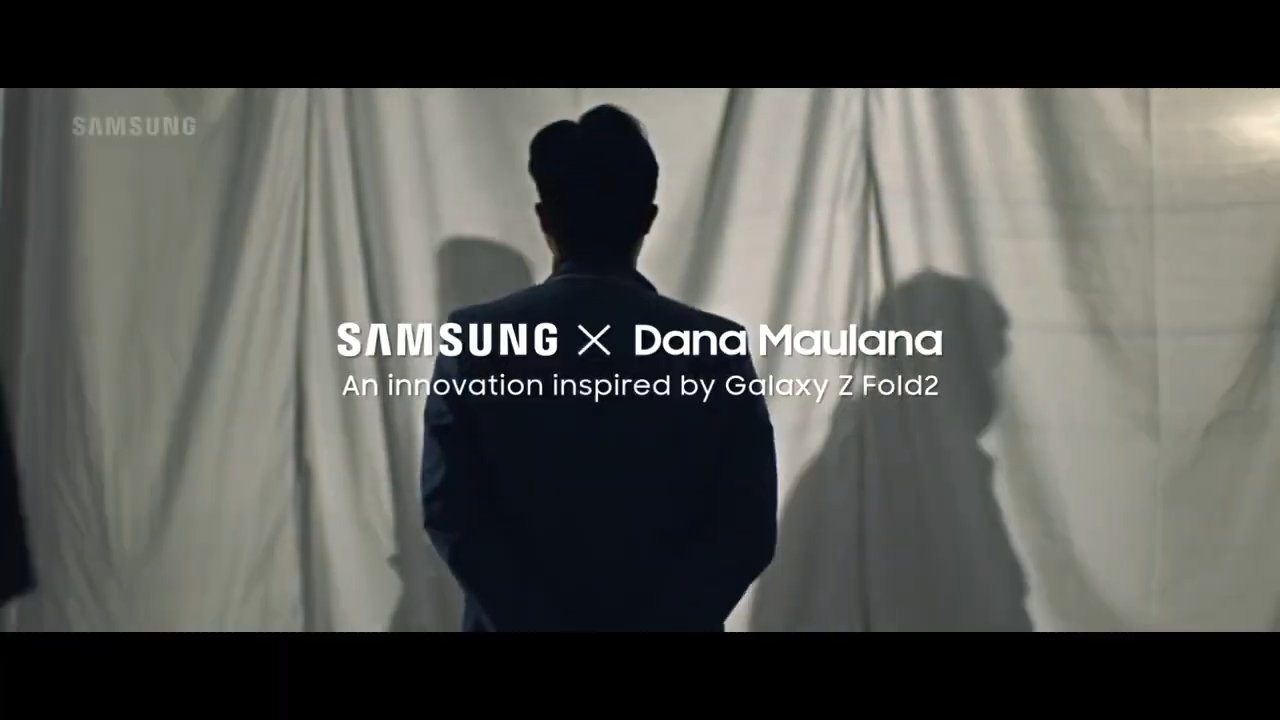 VS--YouTube-SamsungIndonesiaUnrivalledCraftsmanshipbyDanaMaulana-0’07”.jpg