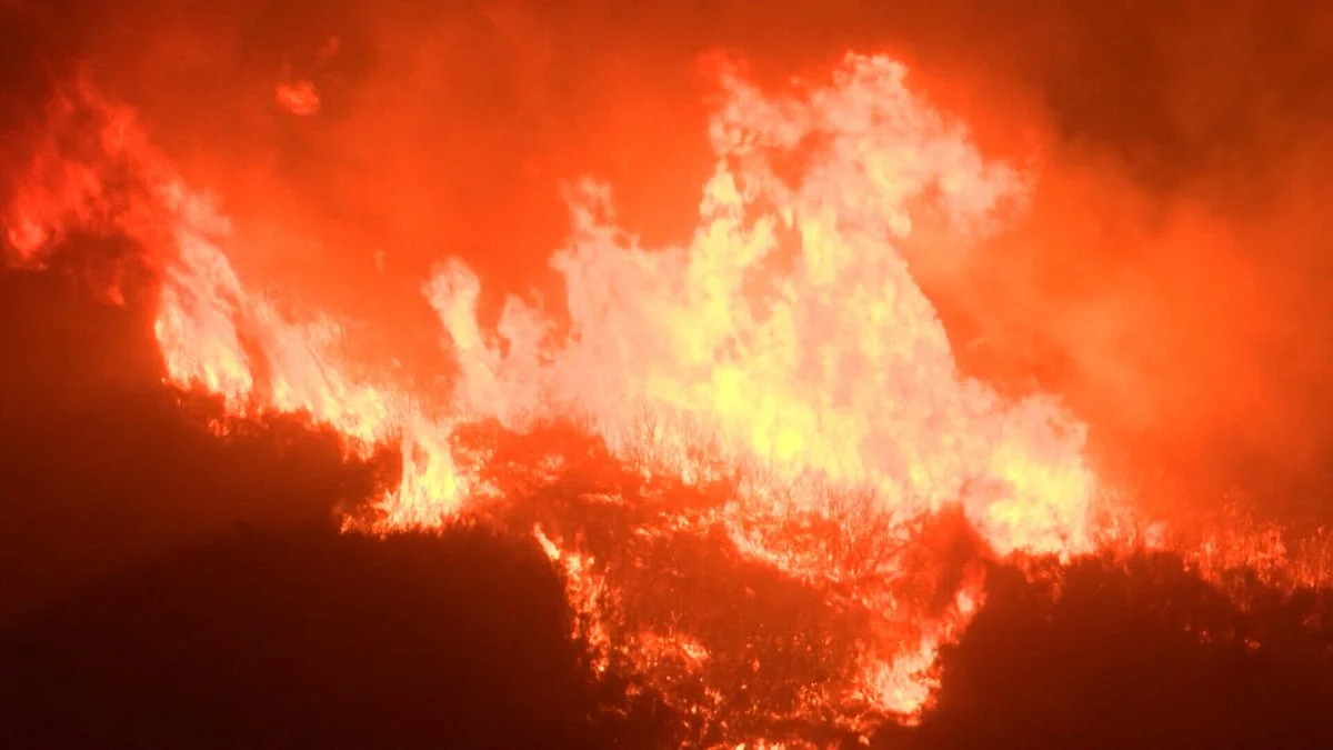 Thomas Fire.jpg