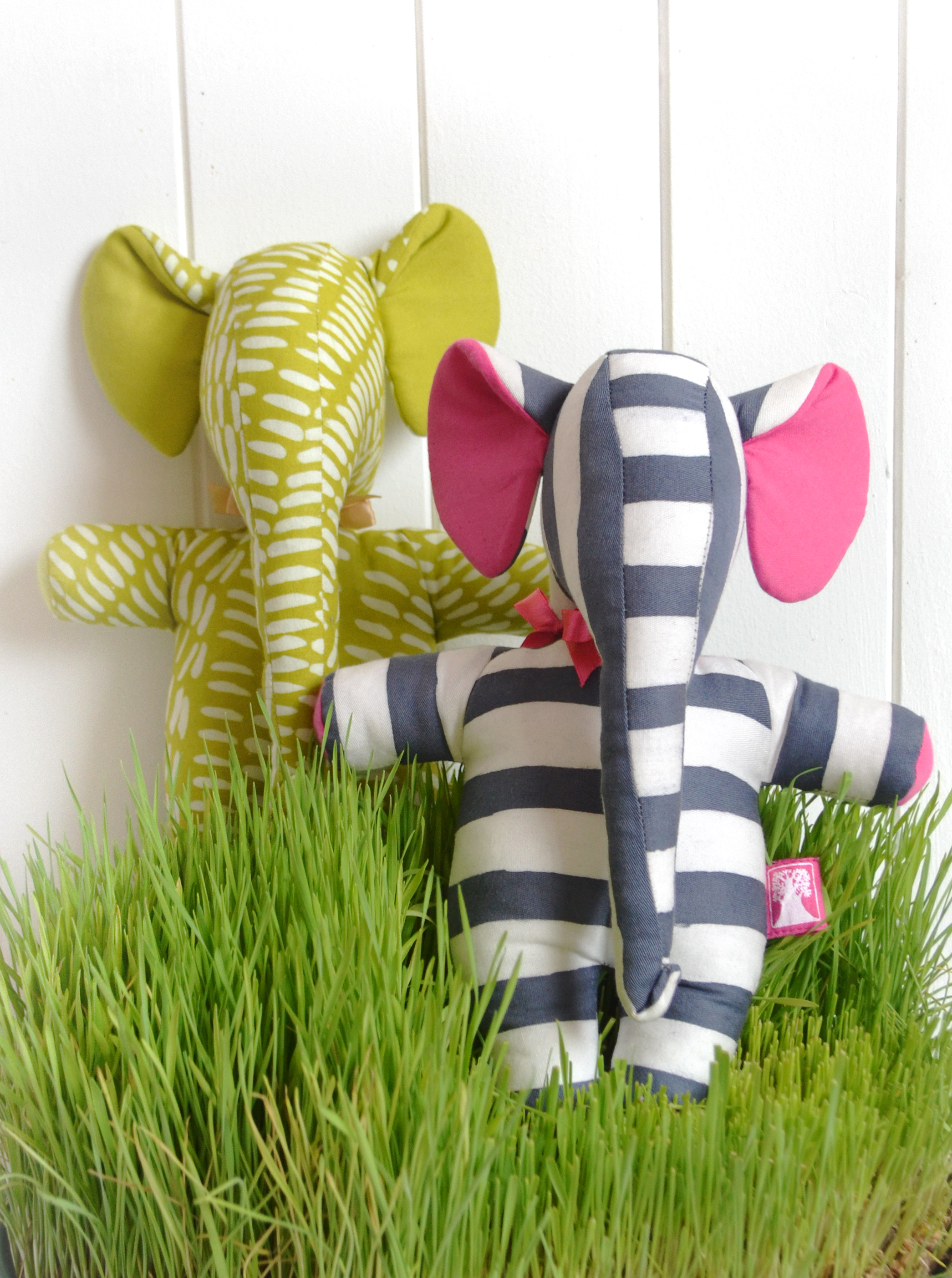 Cropped Elephants.jpg