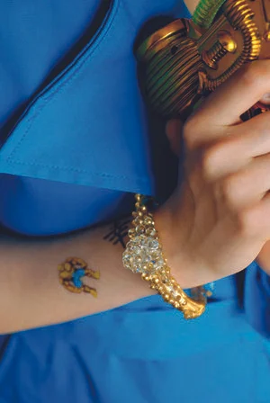 ICONOFLY/ DIARY OF A BRACELET