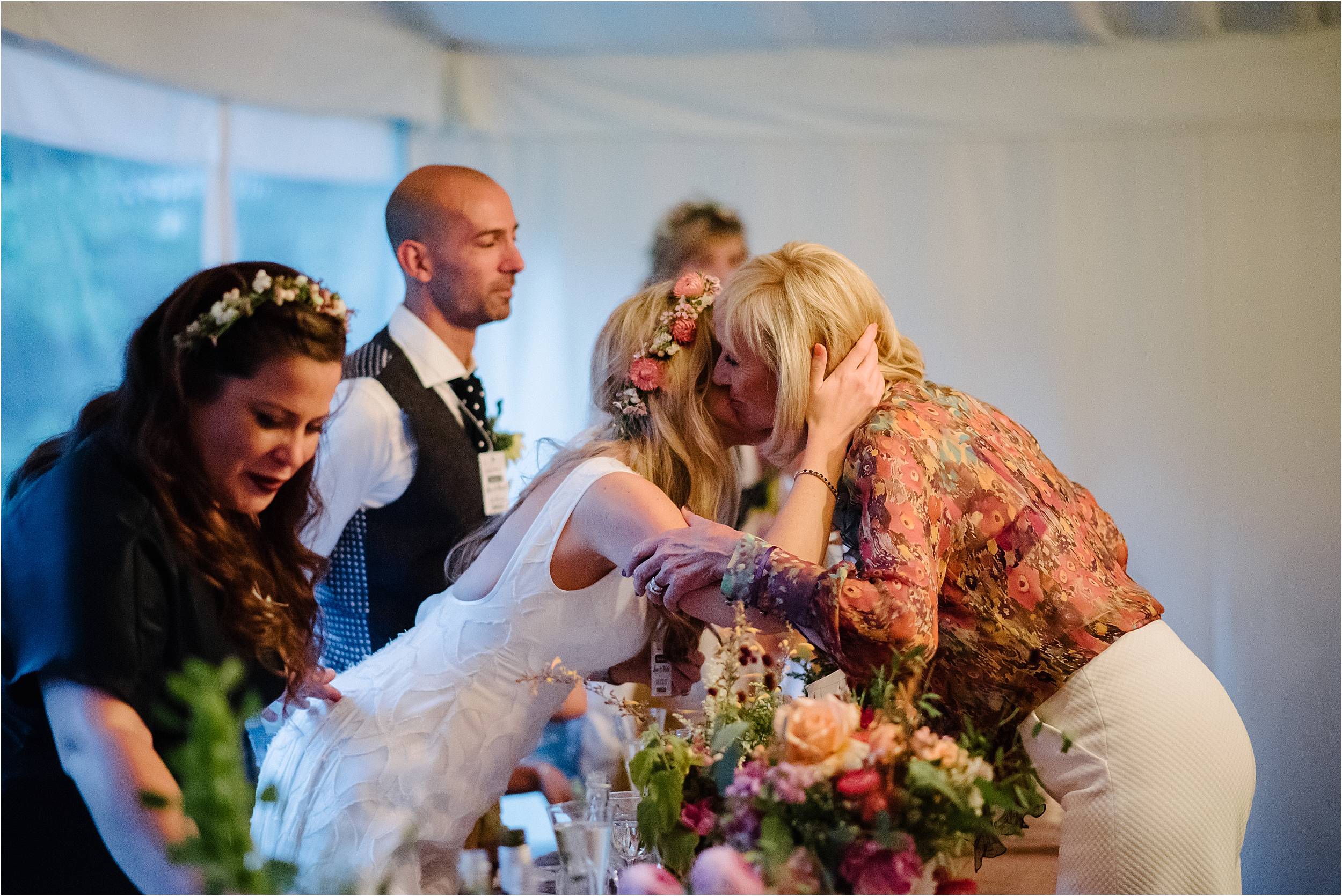 The Crooked Billet Pub Oxfordshire Wedding Photography_0122.jpg