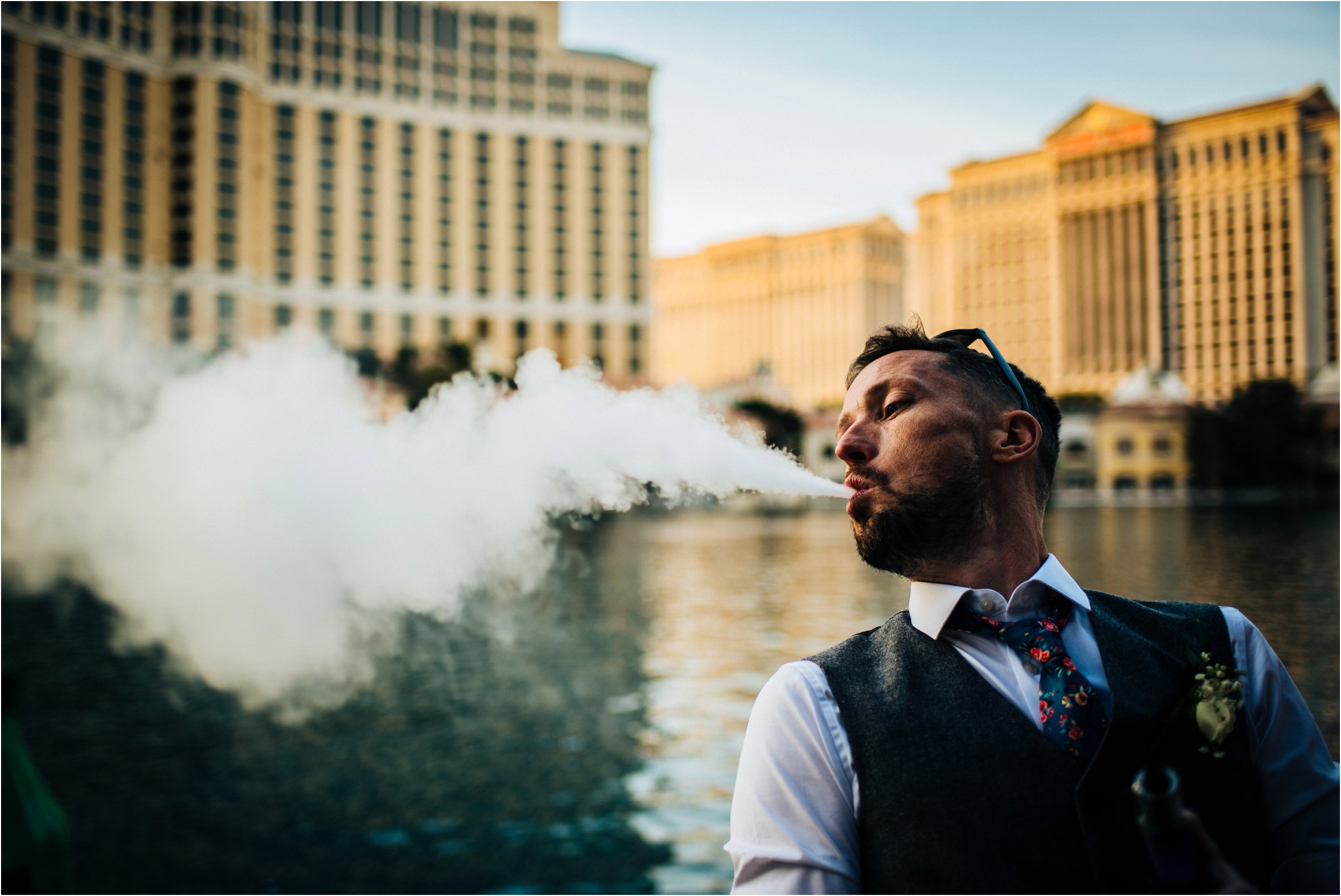 Vegas elopement destination wedding photographer_0152.jpg