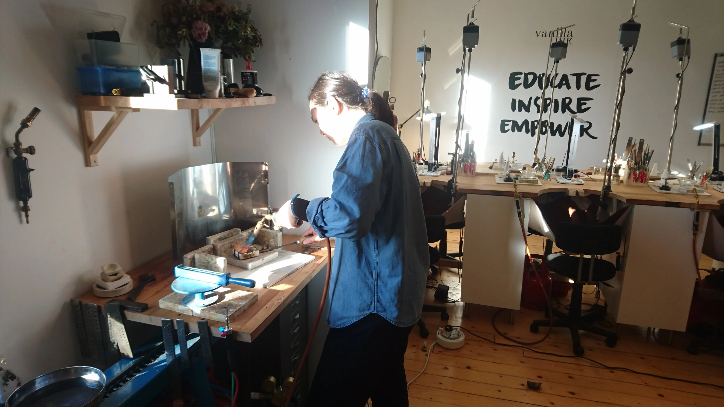 Melting some T2 in the Vanilla Ink school.
