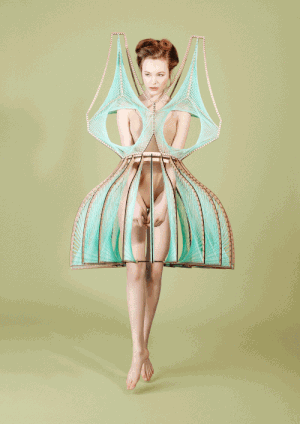 Toni-Martin-c.-Layla-Sailor-500x706.gif