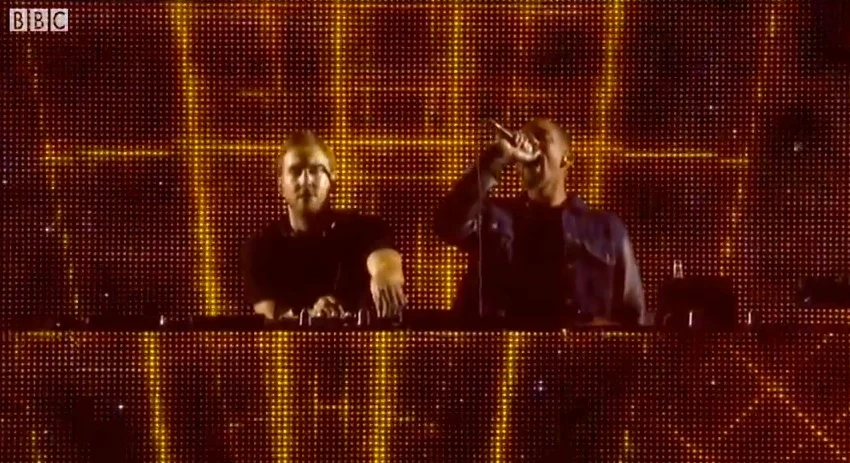 Calvin Harris brings Will Smith "The Fresh Prince" On Stage.