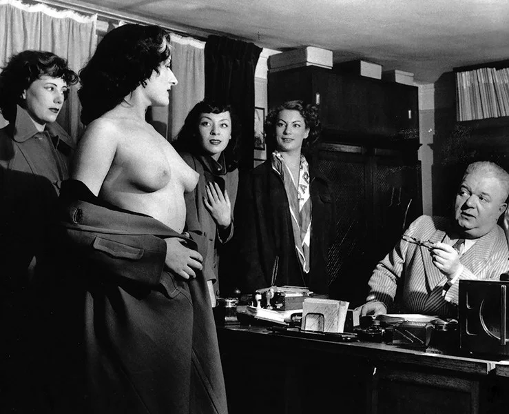Robert Doisneau (1931, France).