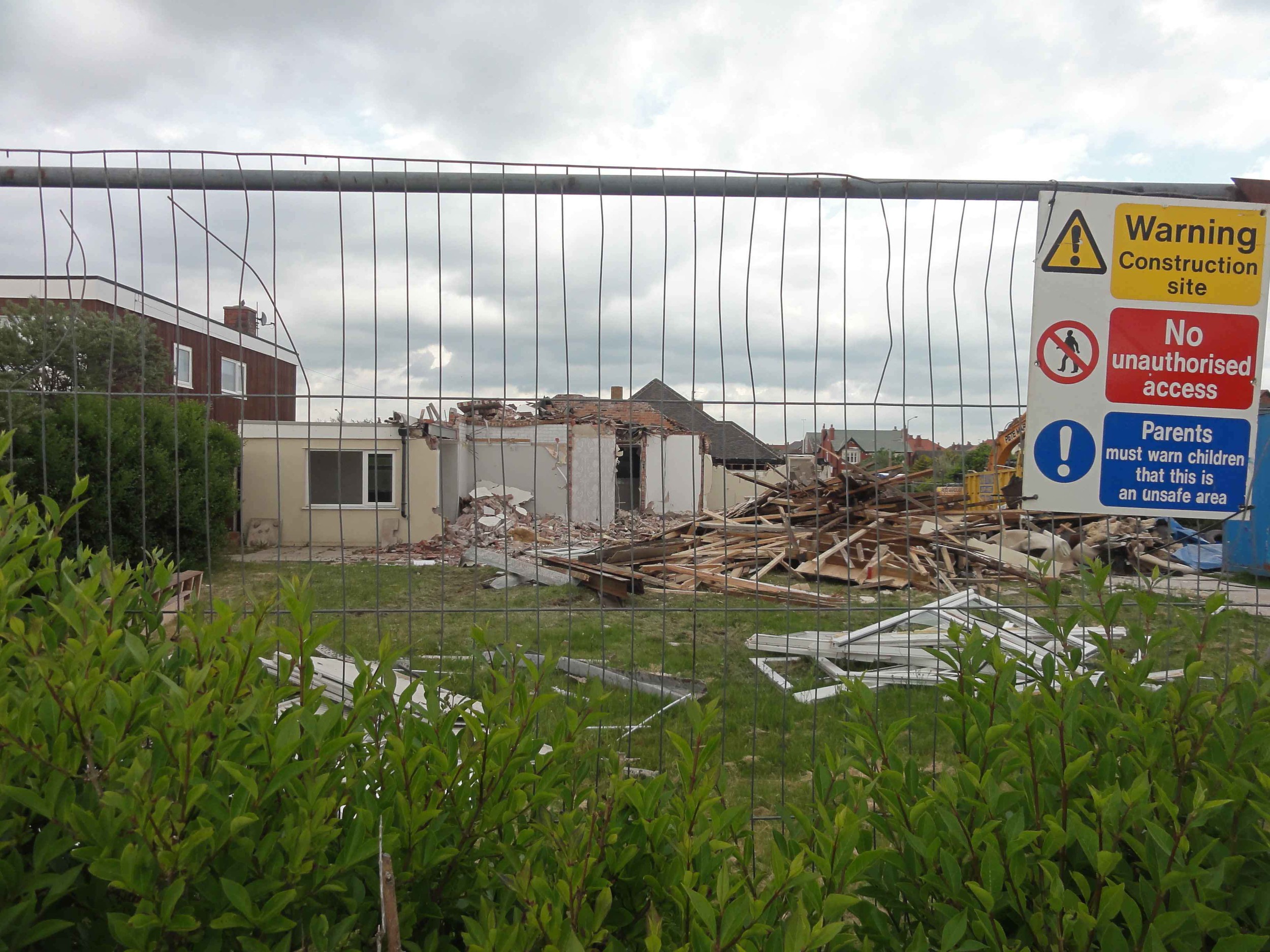 2.	Demolish of existing building. 