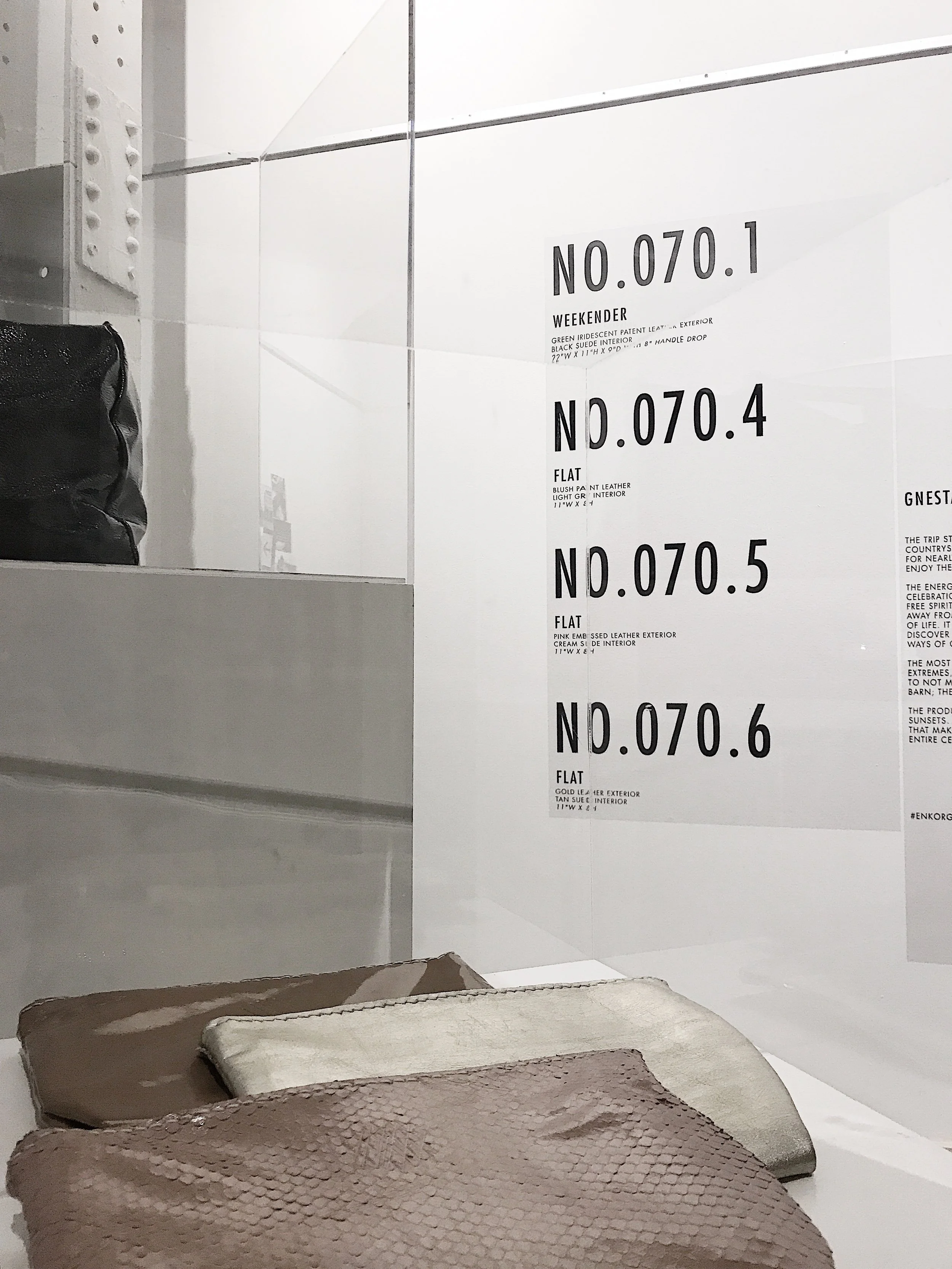 MONTGOMERY COLLECTION X SWDEN 070 V.JPG