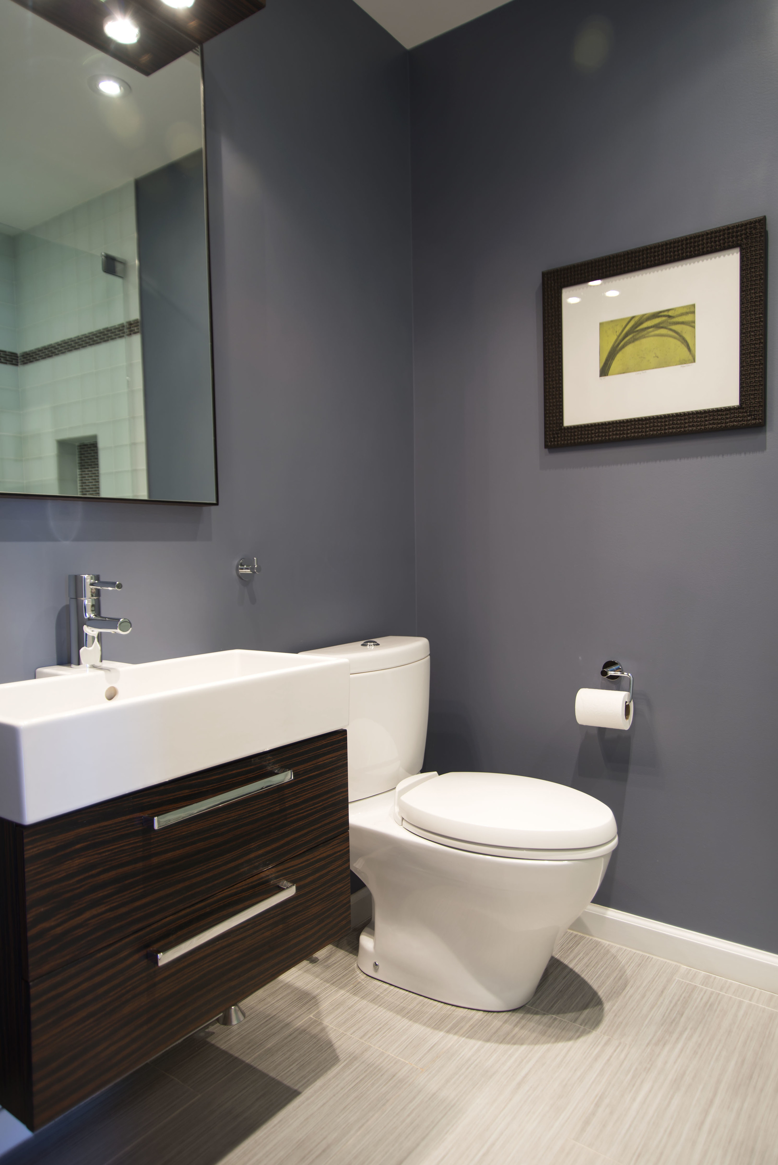 16-Guest-Bathroom-Up-4875.jpg