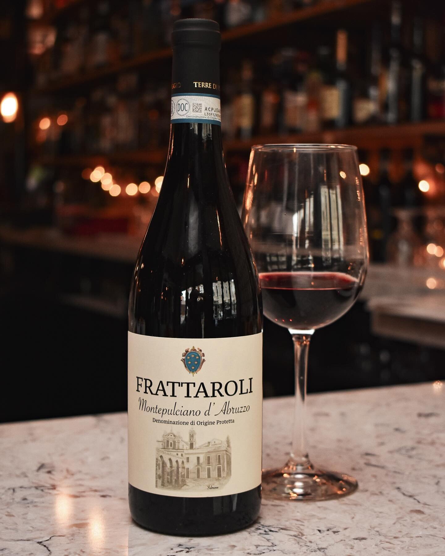Experience the heart of Lucia&rsquo;s with our exclusive Frattaroli line. Our wines and olive oil are crafted with only the finest Italian ingredients, delivering a taste that&rsquo;s pure family tradition.

#Italianrestaurant #oliveoil #Italianwine 