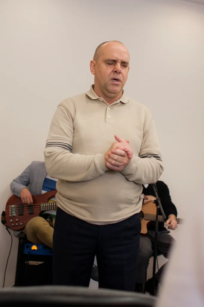 w którym każdy mógł rozmawiać z Bogiem,