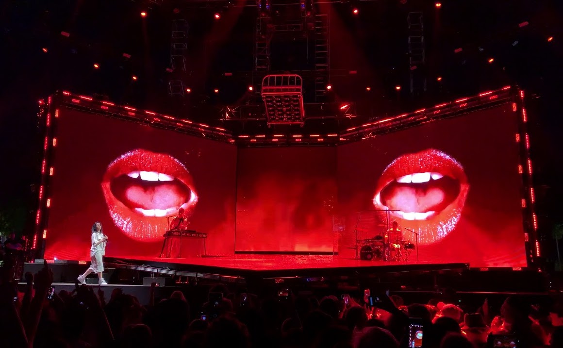 Billie-lips.jpg