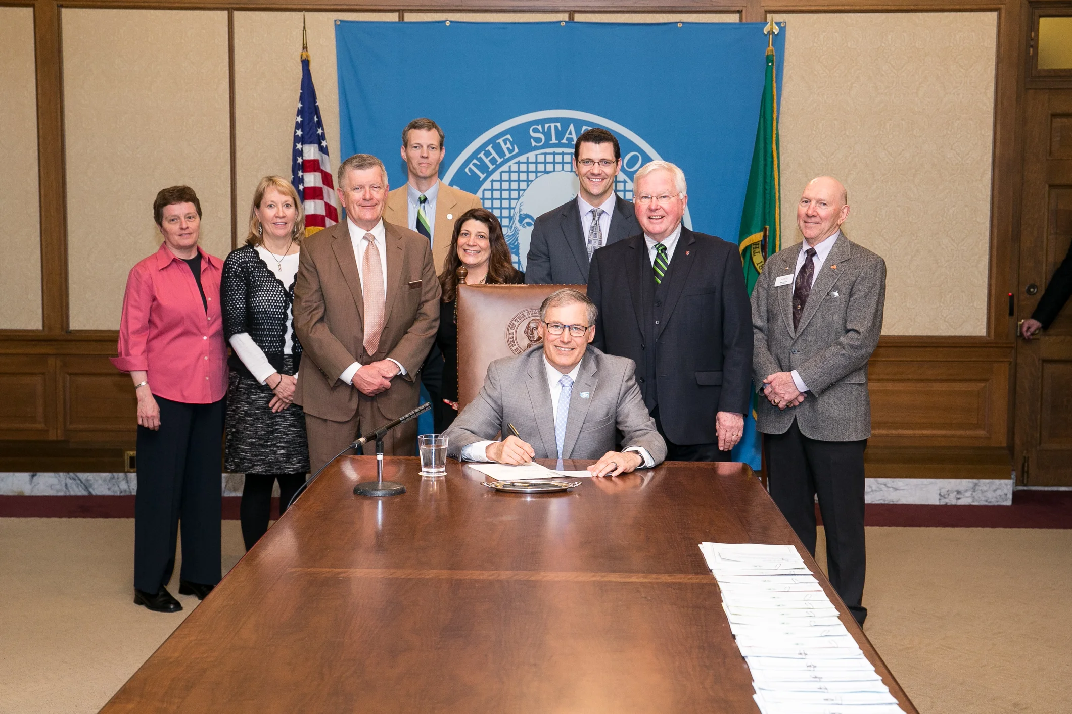 Improvements to mercury-light disposal program signed into law