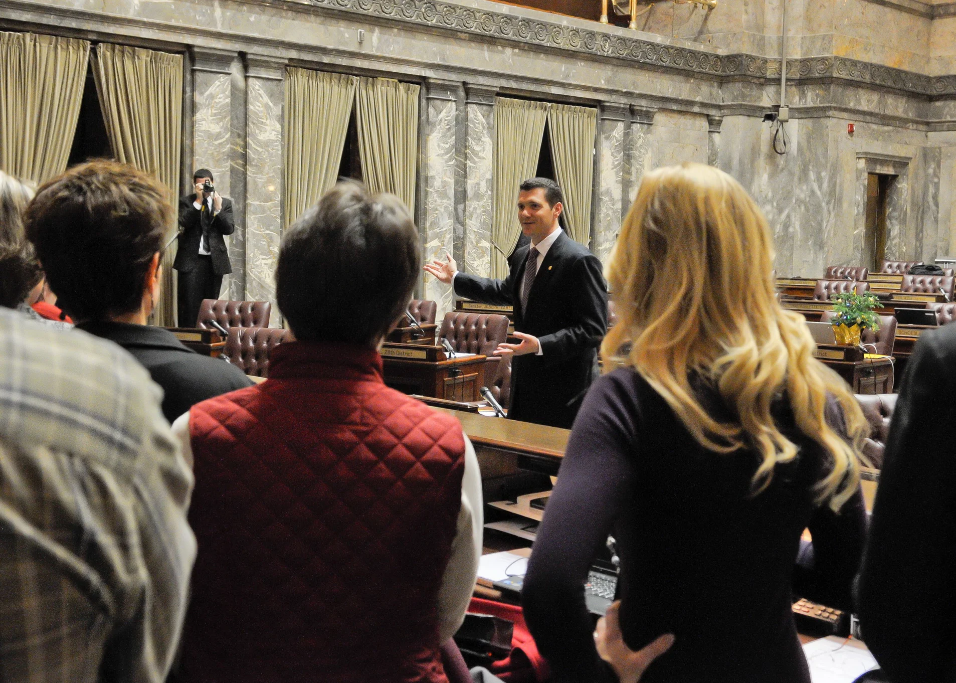Auburn's Sen. Fain hosts civic, business leaders on Capitol campus
