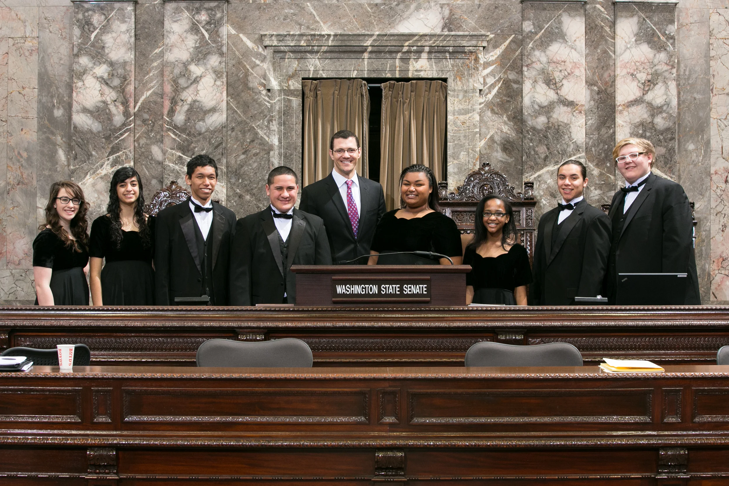 Auburn High singers perform Star Spangled Banner on opening day for Legislature