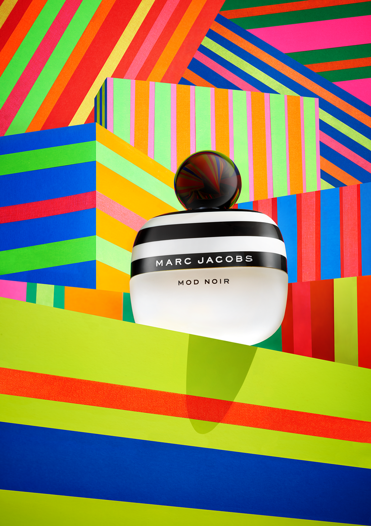 MARC-JACOBS-MOD-NOIR_049.png