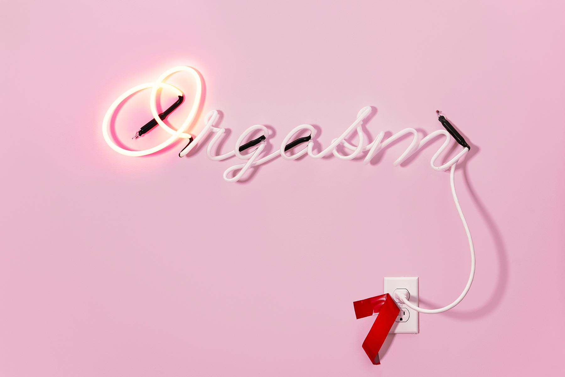 190503_Womens_Health_Neon_Orgasm_Sign_0084.jpg